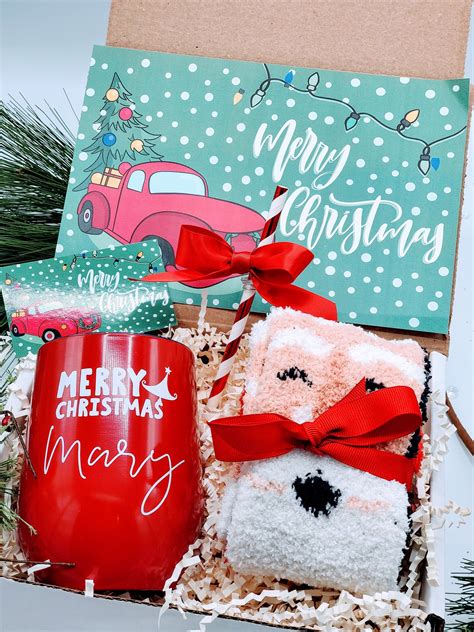 holiday gift sets for her